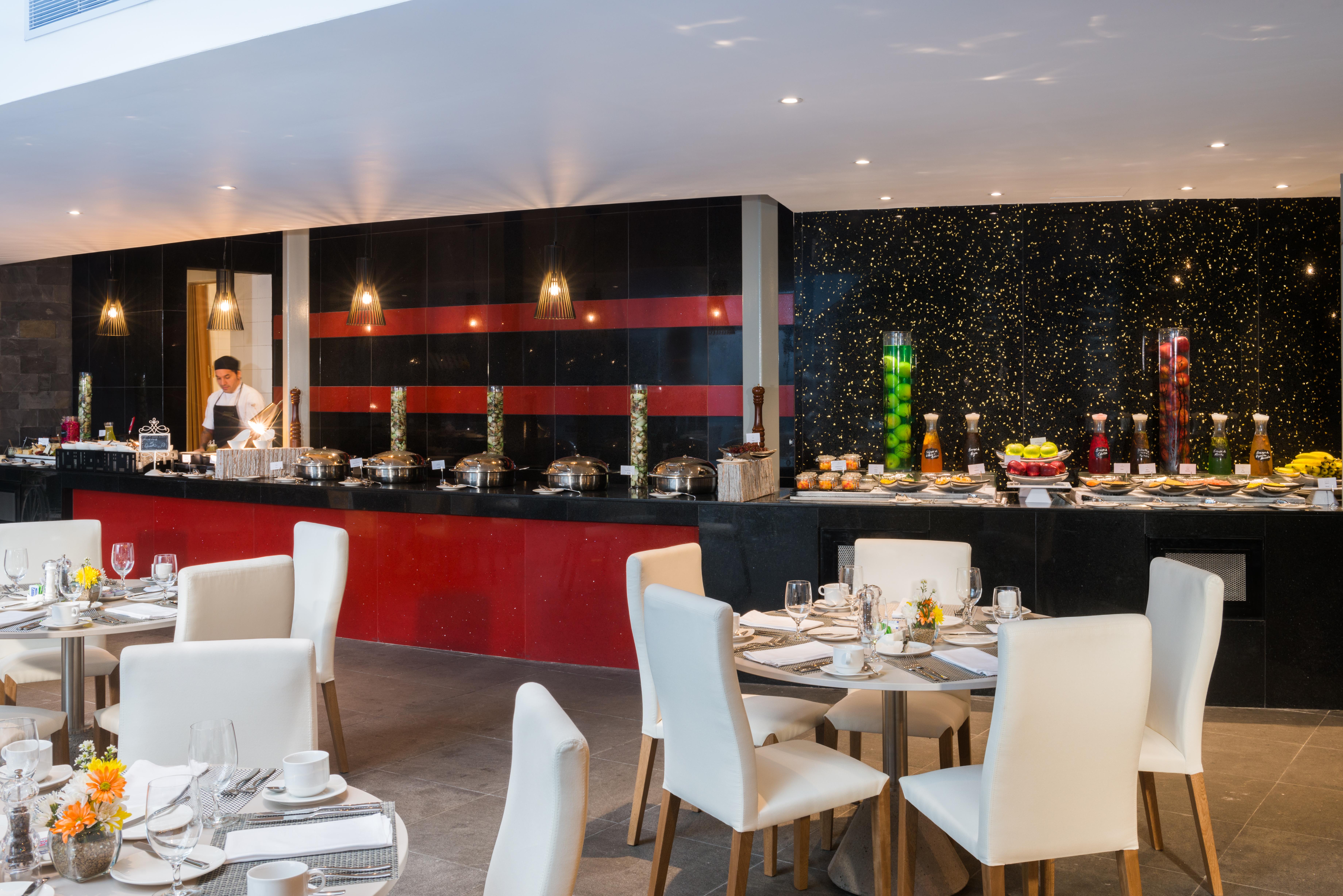 Hotel Las Americas Golden Tower Panama ภายนอก รูปภาพ The restaurant