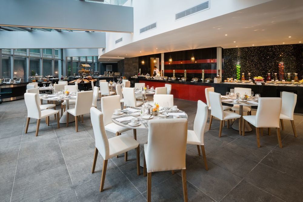Hotel Las Americas Golden Tower Panama ภายนอก รูปภาพ The restaurant
