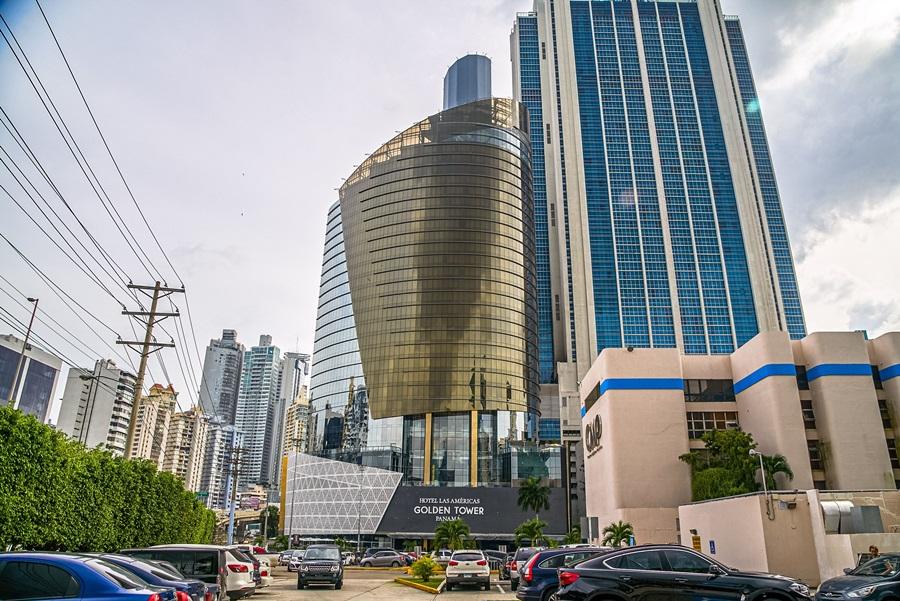 Hotel Las Americas Golden Tower Panama ภายนอก รูปภาพ The Golden Tower